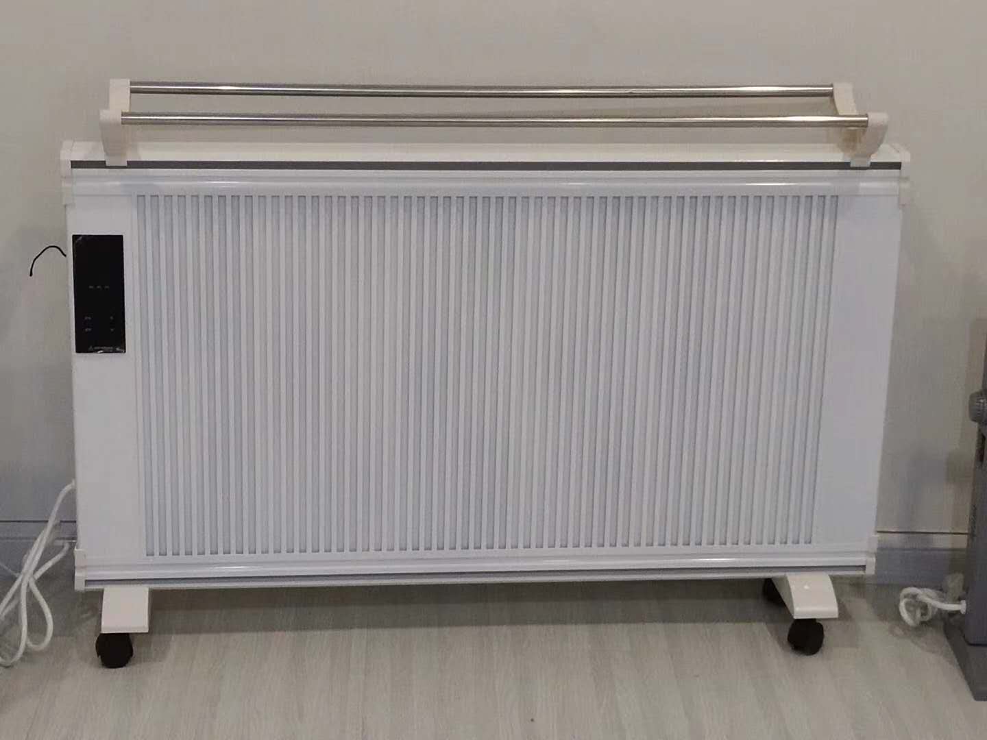 碳纖維電暖器